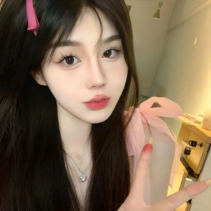 《超凡蜘蛛侠2》爱情片封面