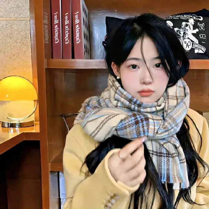 《尚气与十环传奇》剧情片封面